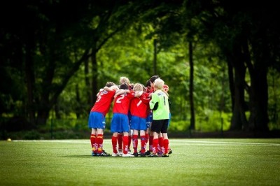 Laten we onszelf niet belangrijker maken dan we zijn!